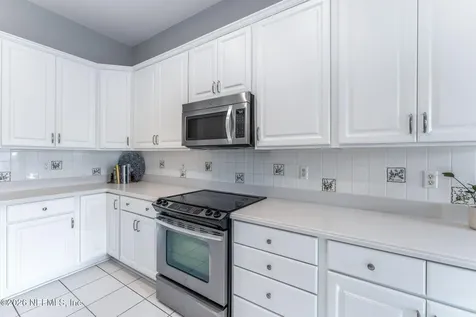 3840 Michaels Landing Circle E Jacksonville FL 32224