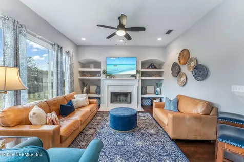 3840 Michaels Landing Circle E Jacksonville FL 32224