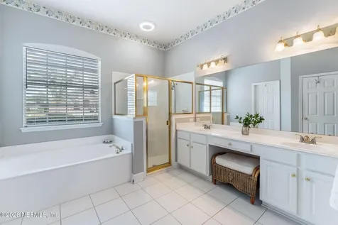 3840 Michaels Landing Circle E Jacksonville FL 32224
