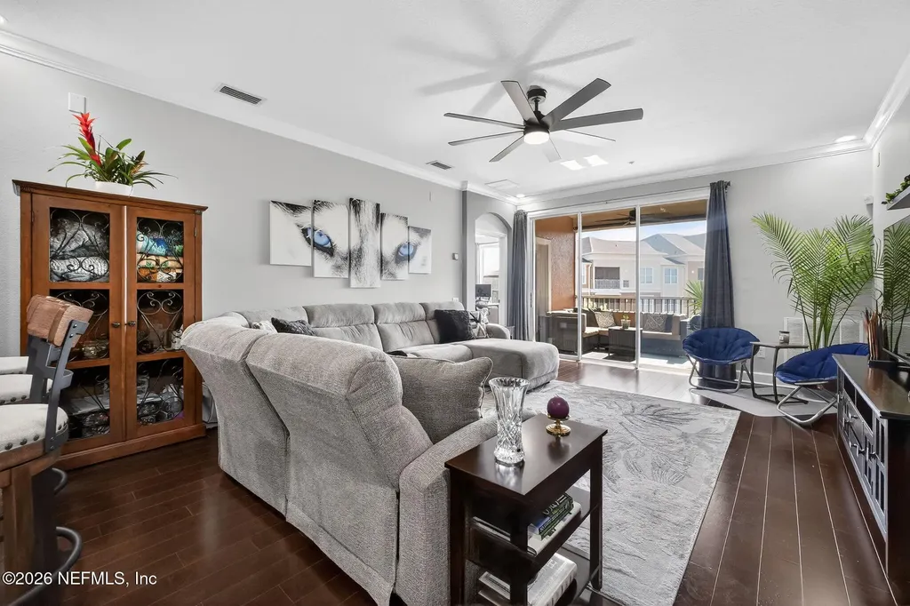 4480 Deerwood Lake Parkway Jacksonville FL 32216