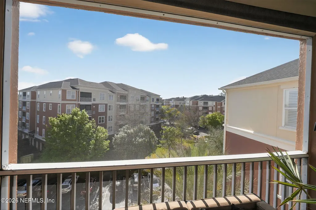 4480 Deerwood Lake Parkway Jacksonville FL 32216