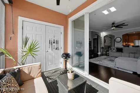 4480 Deerwood Lake Parkway Jacksonville FL 32216