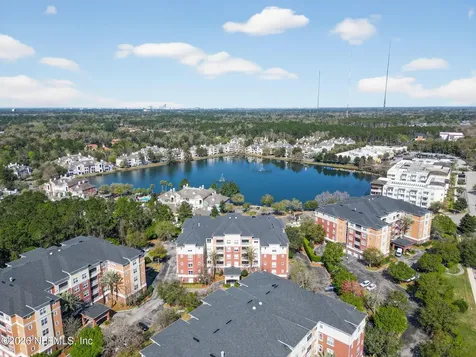 4480 Deerwood Lake Parkway Jacksonville FL 32216