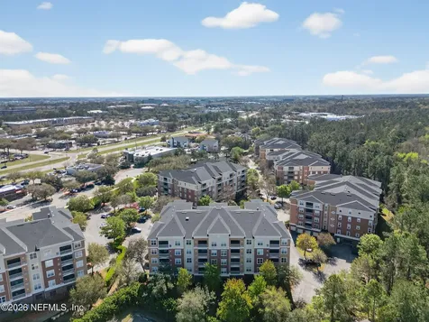 4480 Deerwood Lake Parkway Jacksonville FL 32216