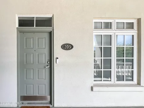 2064 Herschel Street Jacksonville FL 32204