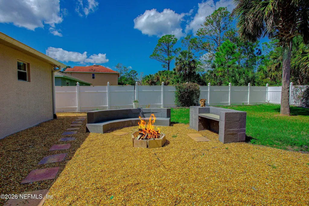 7 Smokehouse Place Palm Coast FL 32164