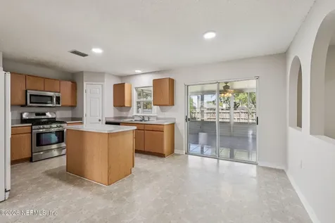11211 Wyndham Hollow Lane Jacksonville FL 32246