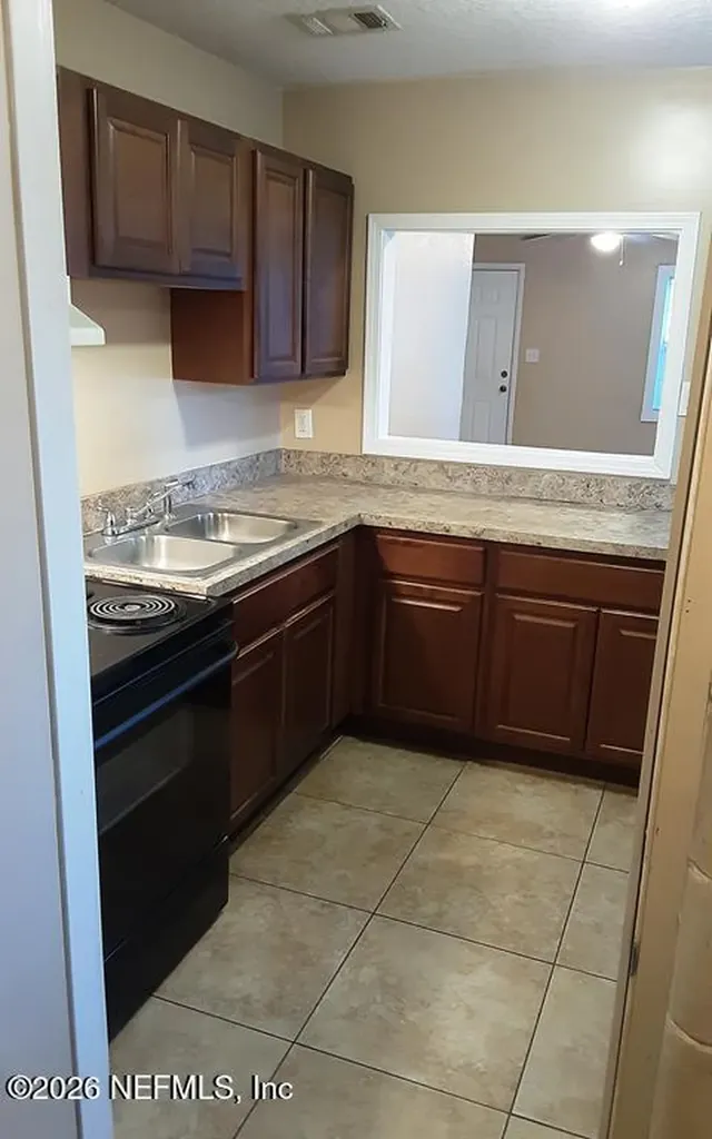 1161 Lake Shore Boulevard Jacksonville FL 32205