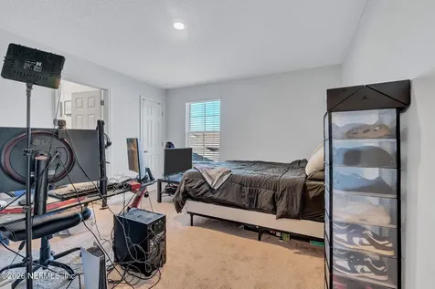 9008 Gifford Drive Jacksonville FL 32220