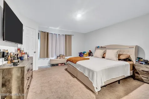 9008 Gifford Drive Jacksonville FL 32220