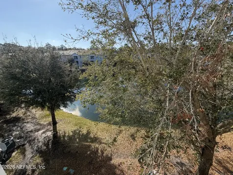 8218 Green Parrot Road Jacksonville FL 32256