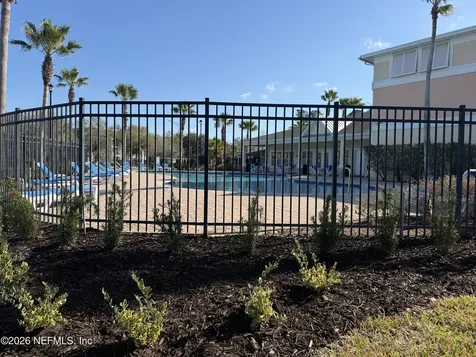 8218 Green Parrot Road Jacksonville FL 32256
