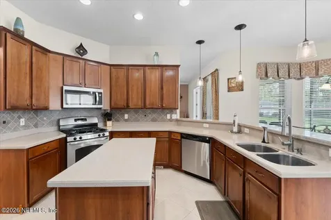 1112 Hawk Watch Circle St. Augustine FL 32092