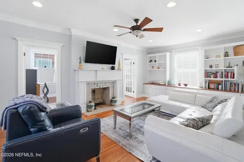 1266 Belmont Terrace Jacksonville FL 32207