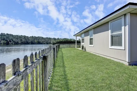 9326 Prosperity Lake Drive Jacksonville FL 32244