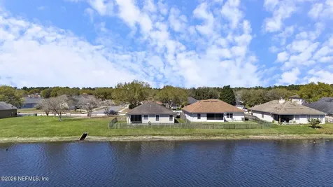 9326 Prosperity Lake Drive Jacksonville FL 32244