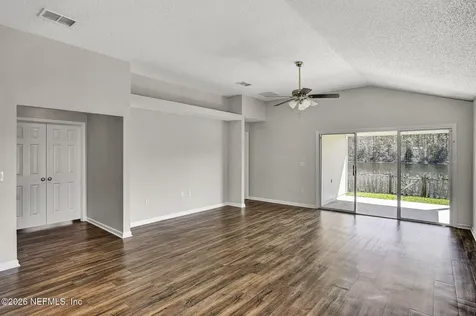 9326 Prosperity Lake Drive Jacksonville FL 32244