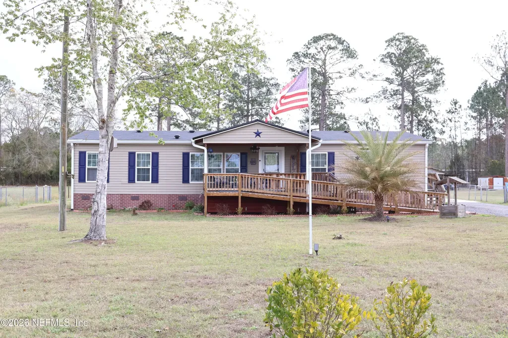11767 Faye Road Macclenny FL 32063