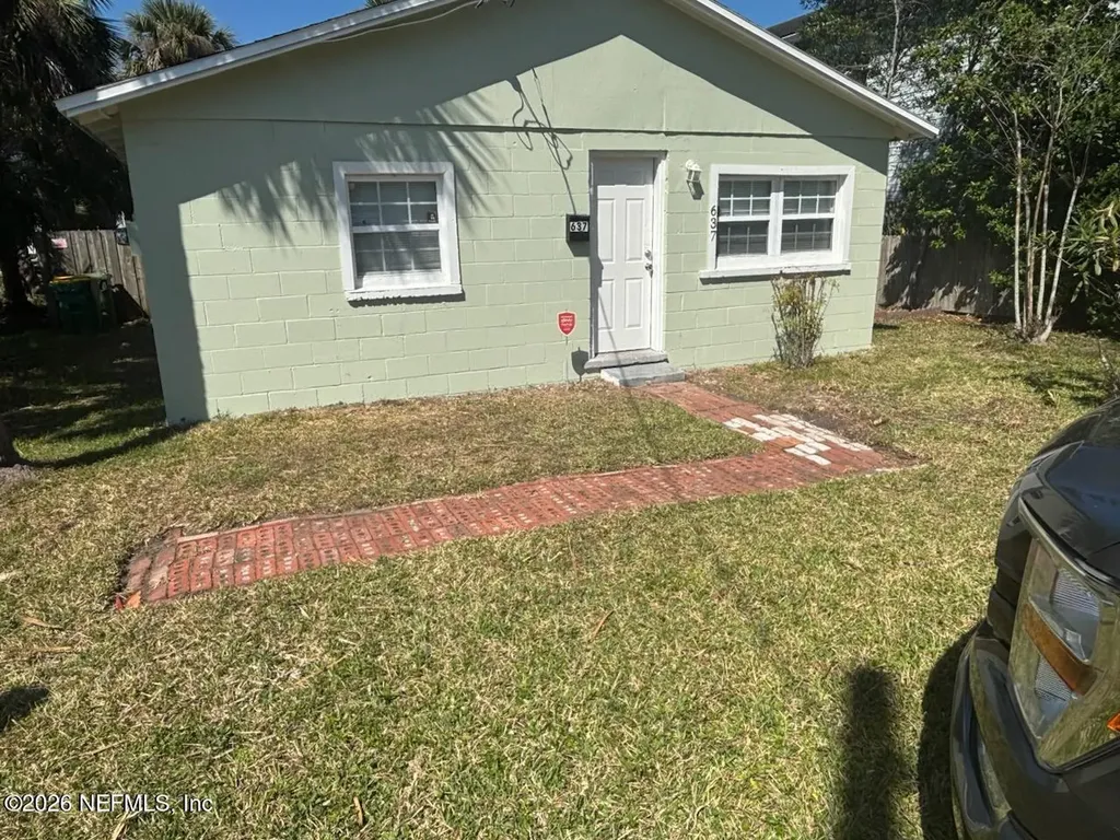 637 2nd Avenue S Jacksonville Beach FL 32250
