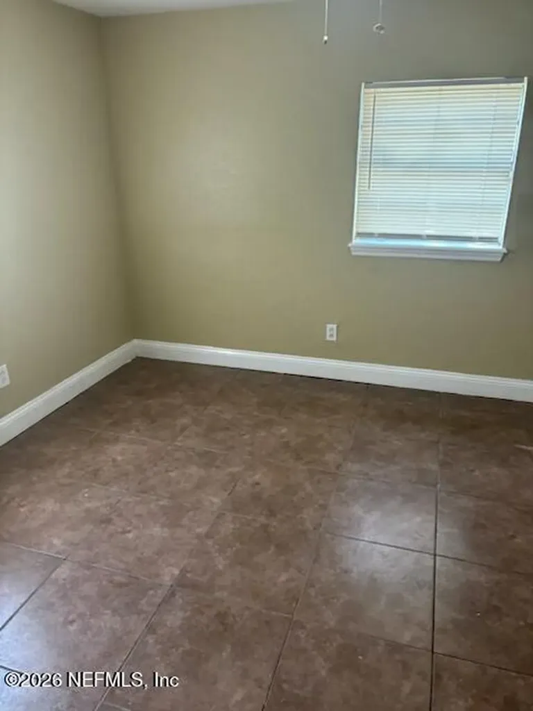 637 2nd Avenue S Jacksonville Beach FL 32250