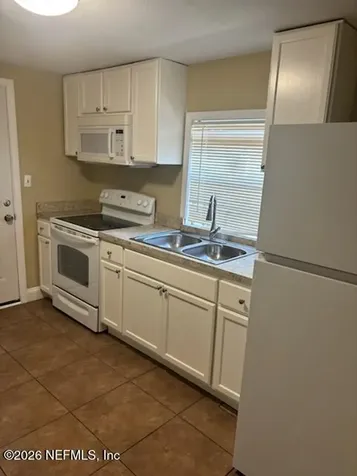637 2nd Avenue S Jacksonville Beach FL 32250