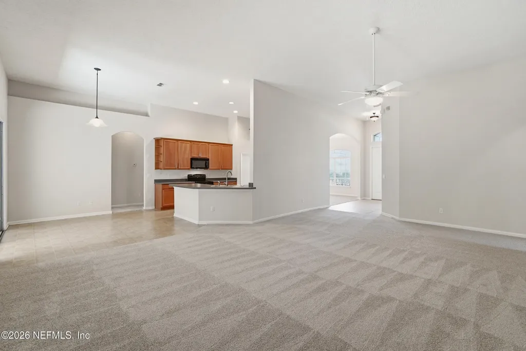 3933 Victoria Lakes Drive S Jacksonville FL 32226