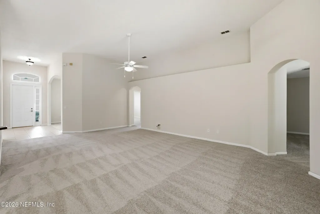 3933 Victoria Lakes Drive S Jacksonville FL 32226