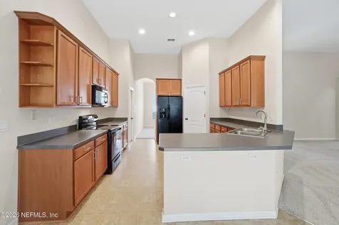 3933 Victoria Lakes Drive S Jacksonville FL 32226