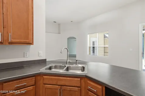 3933 Victoria Lakes Drive S Jacksonville FL 32226
