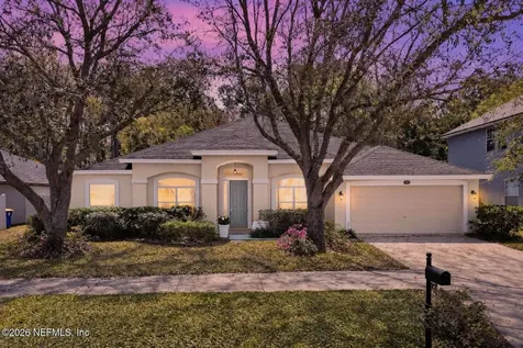 3933 Victoria Lakes Drive S Jacksonville FL 32226
