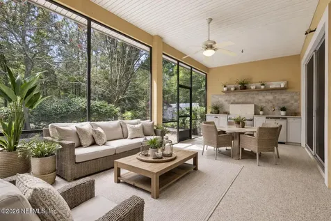 3933 Victoria Lakes Drive S Jacksonville FL 32226