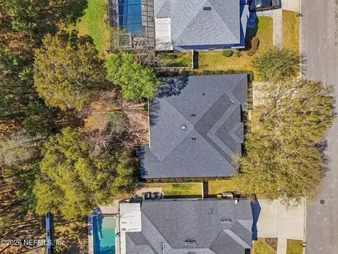 3933 Victoria Lakes Drive S Jacksonville FL 32226