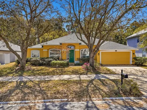 3933 Victoria Lakes Drive S Jacksonville FL 32226