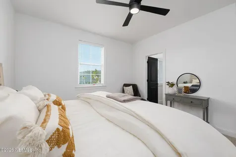 28 Woodbay Court St. Johns FL 32259