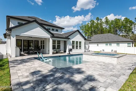 28 Woodbay Court St. Johns FL 32259