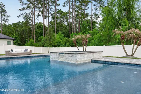 28 Woodbay Court St. Johns FL 32259