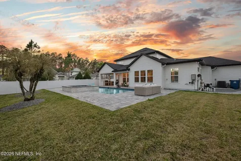 28 Woodbay Court St. Johns FL 32259