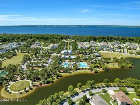 28 Woodbay Court St. Johns FL 32259