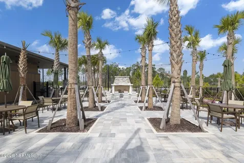 28 Woodbay Court St. Johns FL 32259