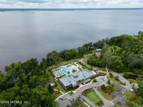 28 Woodbay Court St. Johns FL 32259