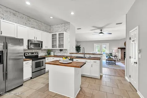 2474 Glenfield Drive Green Cove Springs FL 32043