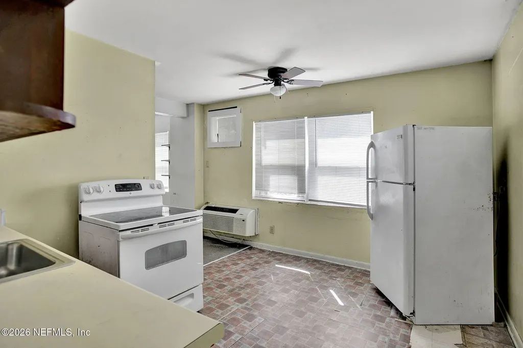 205 11th Avenue N Jacksonville Beach FL 32250