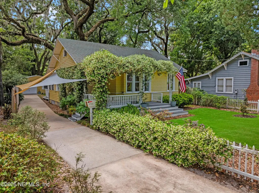 2720 Apache Avenue Jacksonville FL 32210