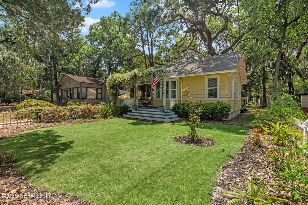 2720 Apache Avenue Jacksonville FL 32210