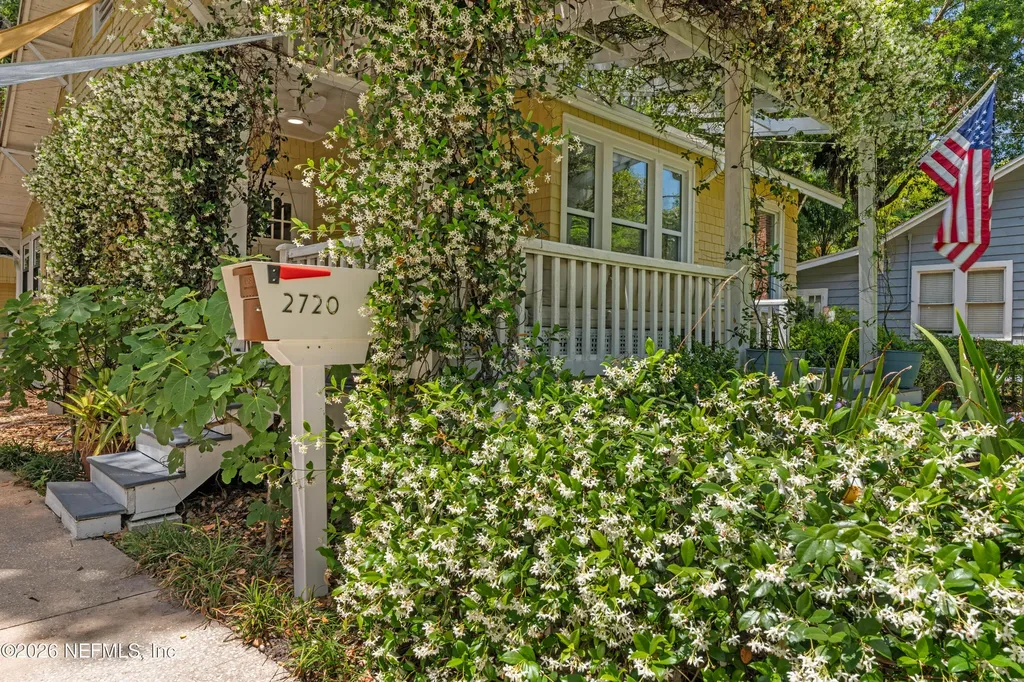 2720 Apache Avenue Jacksonville FL 32210