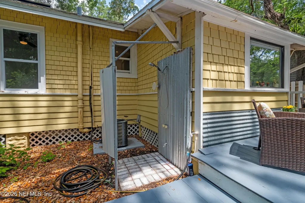 2720 Apache Avenue Jacksonville FL 32210