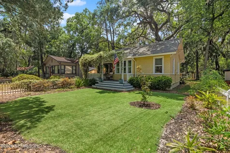 2720 Apache Avenue Jacksonville FL 32210