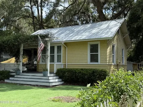 2720 Apache Avenue Jacksonville FL 32210