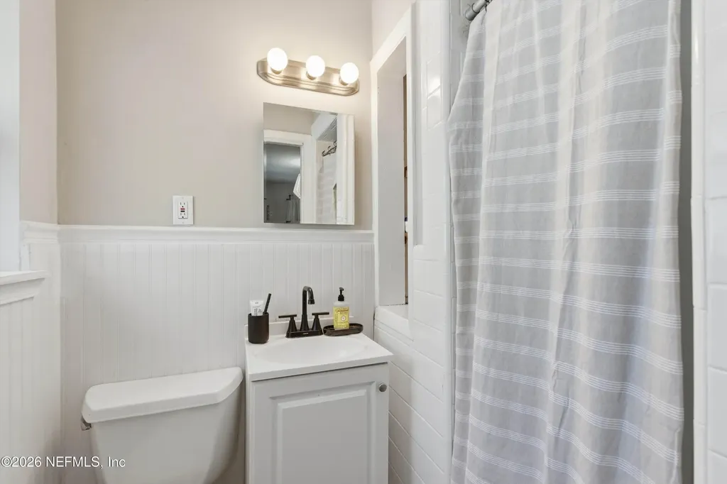 2438 Buttonwood Drive Jacksonville FL 32216