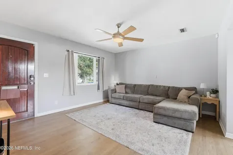 2438 Buttonwood Drive Jacksonville FL 32216